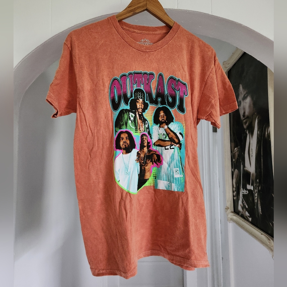 🌟VINTAGE🌟 OUTKAST Tee